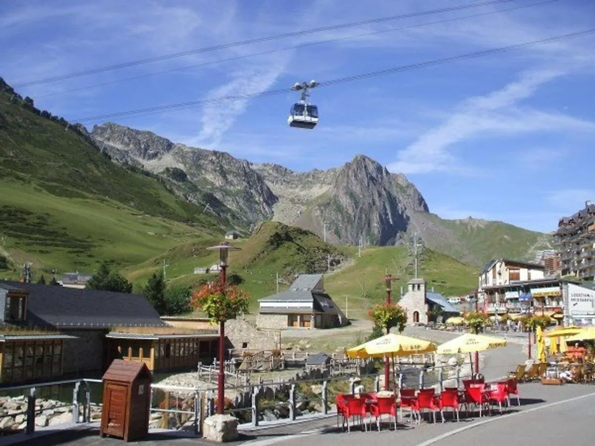 Appartamento Studio La Mongie, 2 pièces, 8 personnes - FR-1-404-110
